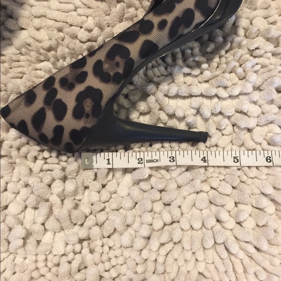 Moda Spana Cheetah Print Peep Toe Heels Sz 7 - Picture 7 of 10